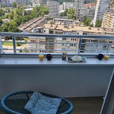 Lägenhet Stan Blizu Panonskih Jezera Tuzla